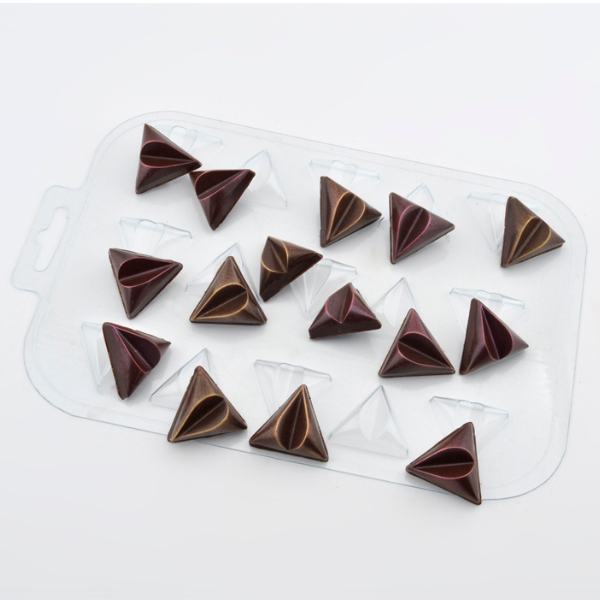Форма пластиковая для шоколада (ООО МД), Конфеты Треугольники